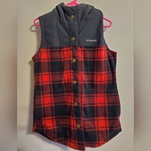 Ladies Medium Buffalo Plaid Columbia Vest